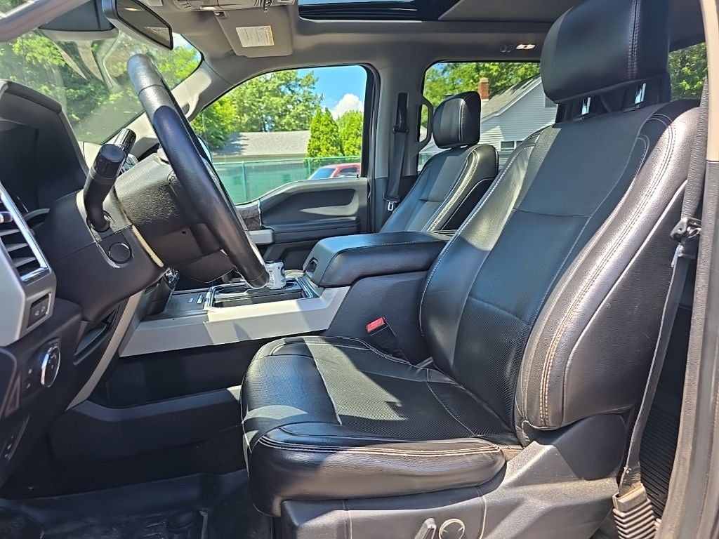 2017 Ford F-350SD Lariat