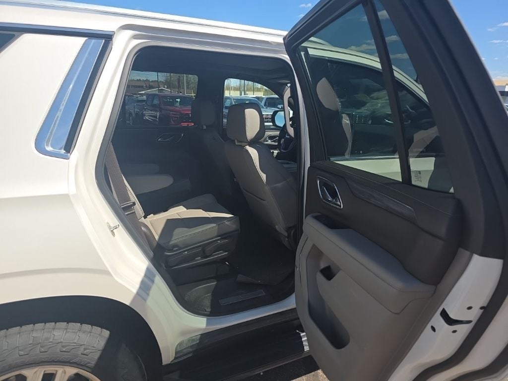 2021 GMC Yukon SLT