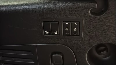 2017 GMC Yukon XL SLT
