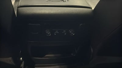2017 GMC Yukon XL SLT