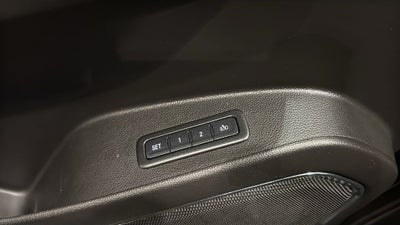 2017 GMC Yukon XL SLT