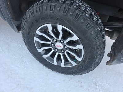 2022 GMC Sierra 1500 AT4