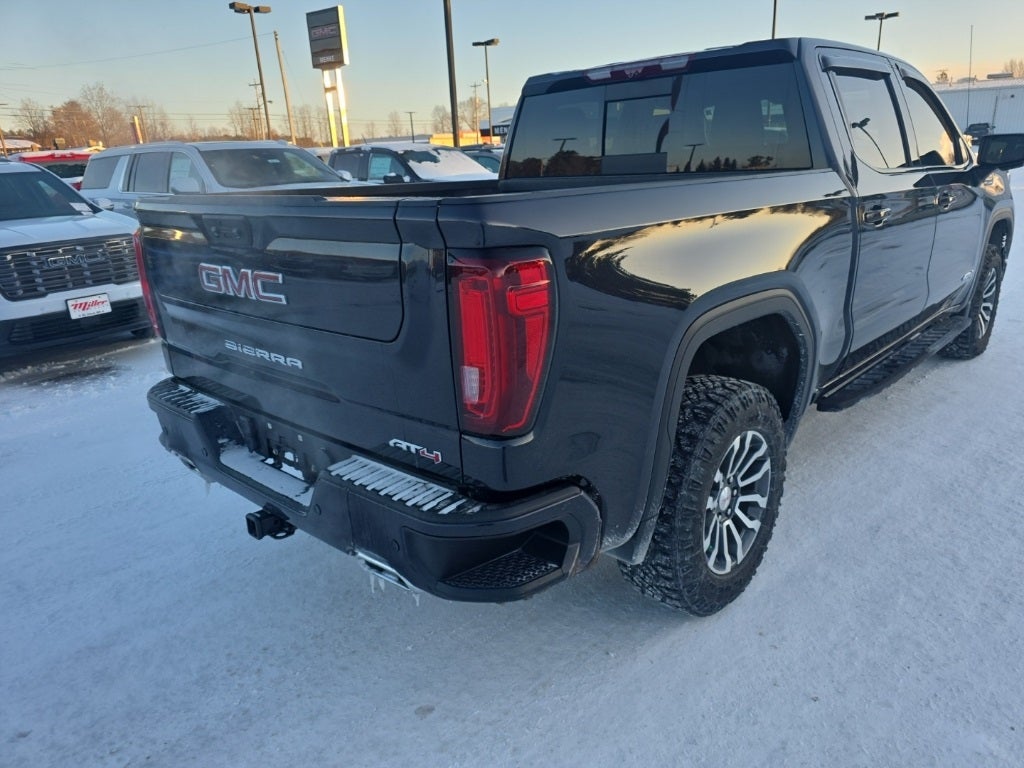 2022 GMC Sierra 1500 AT4