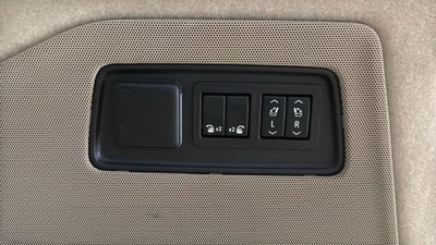 2023 Cadillac Escalade ESV Premium