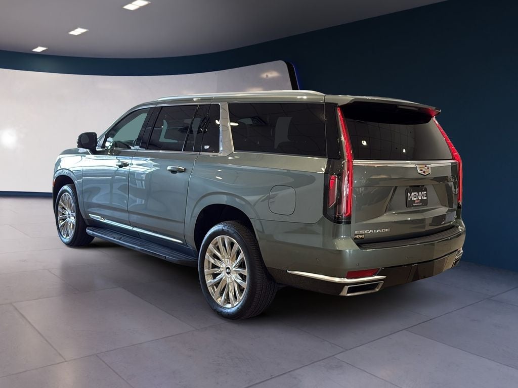 2023 Cadillac Escalade ESV Premium