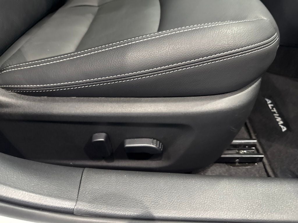 2025 Nissan Altima 2.5 SL