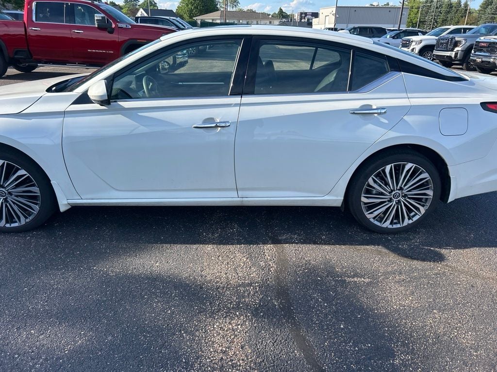 2025 Nissan Altima 2.5 SL