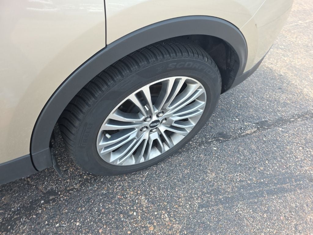 2017 Lincoln MKX Reserve