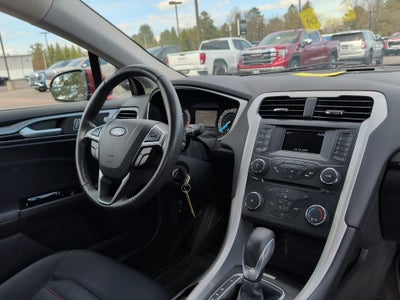 2014 Ford Fusion SE