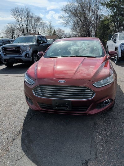 2014 Ford Fusion SE