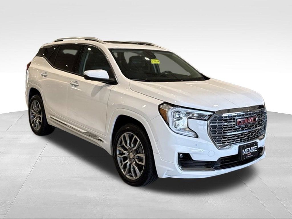 2024 GMC Terrain Denali
