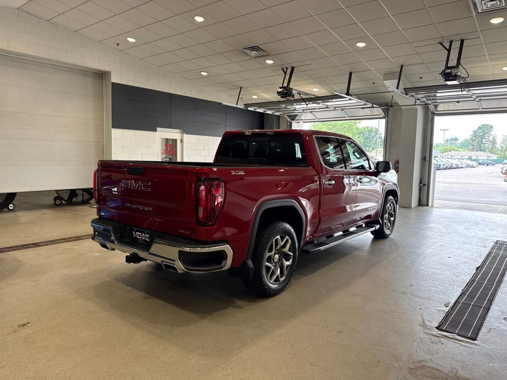 2024 GMC Sierra 1500 SLT