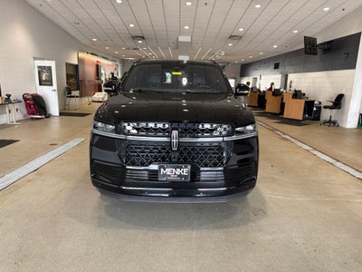 2025 Lincoln Navigator Reserve