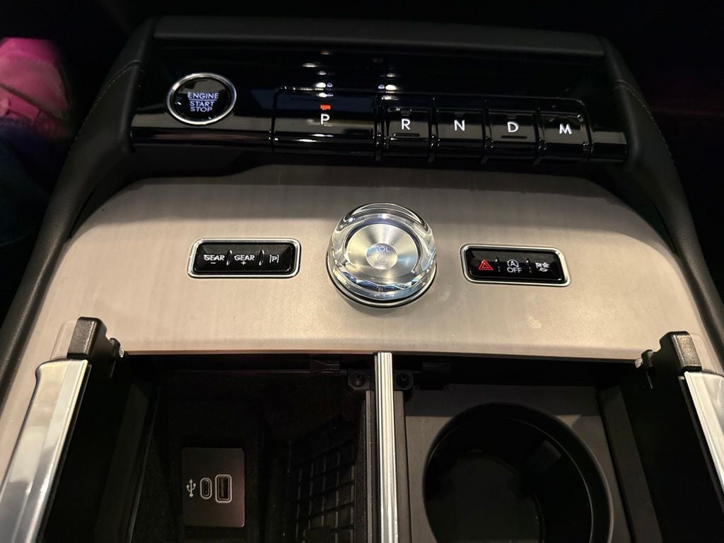 2025 Lincoln Navigator Reserve