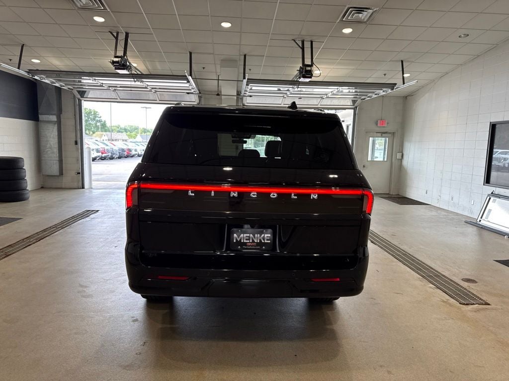 2025 Lincoln Navigator Reserve