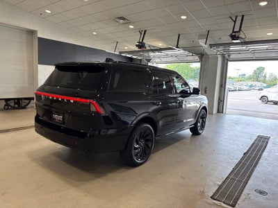 2025 Lincoln Navigator Reserve