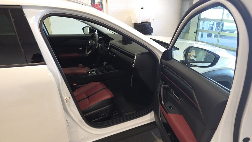 2026 Mazda Mazda CX-50 Hybrid Premium Plus AWD