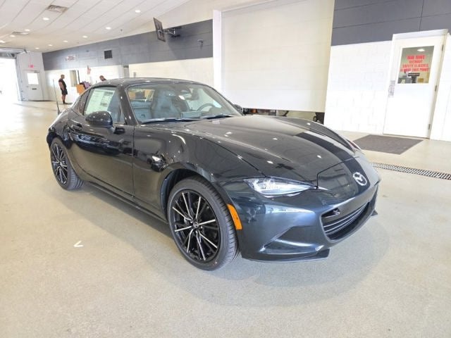 2026 Mazda Mazda MX-5 Miata RF Grand Touring