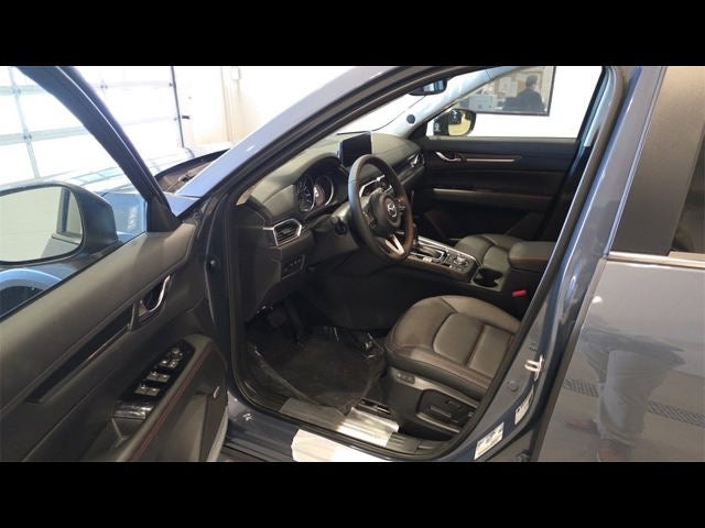 2025 Mazda Mazda CX-5 2.5 S Carbon Edition AWD