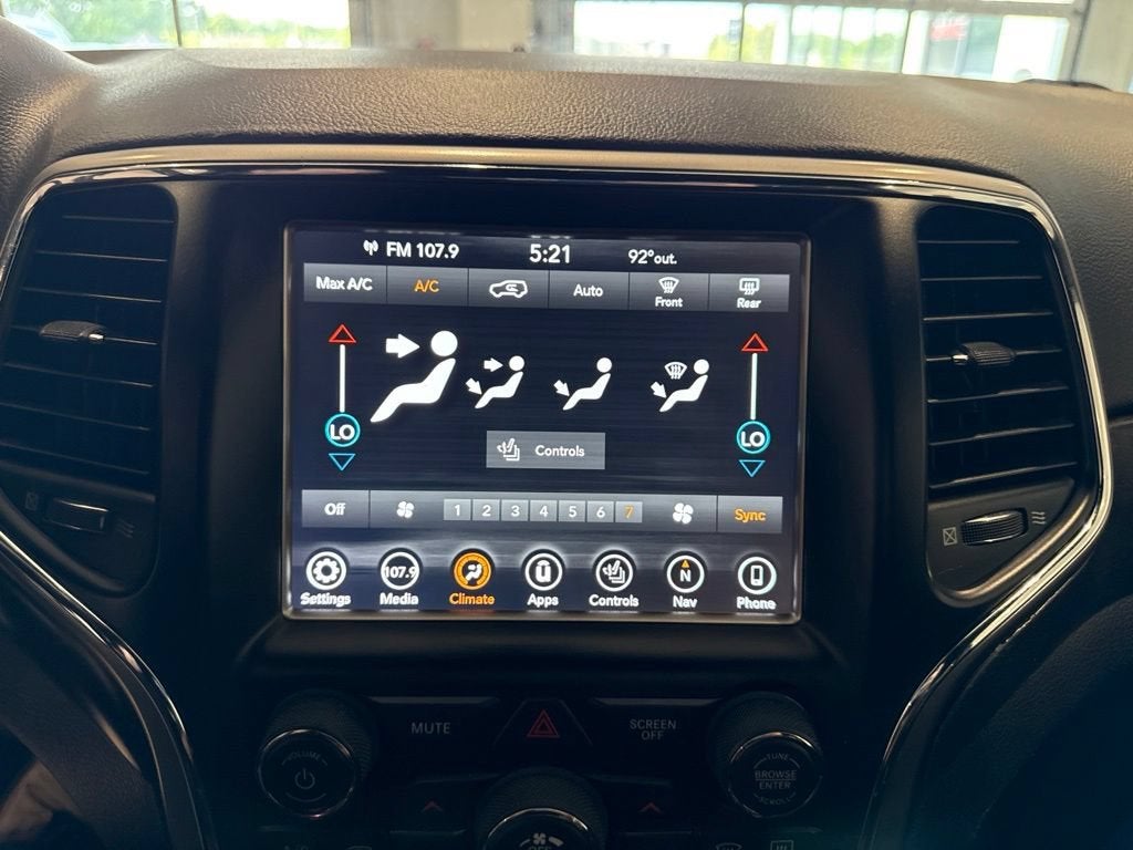 2018 Jeep Grand Cherokee Altitude