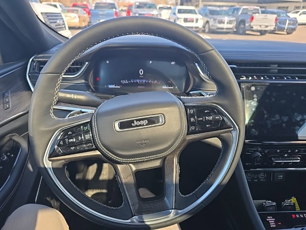 2023 Jeep Grand Cherokee Overland