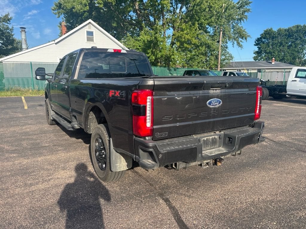 2024 Ford Super Duty F-350 SRW XL