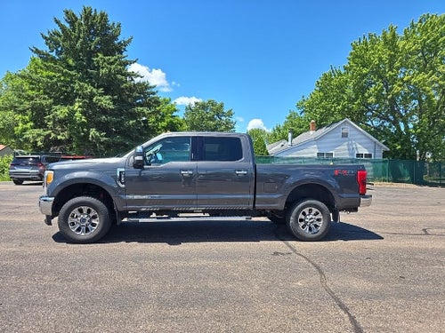 2017 Ford Super Duty F-350 SRW Platinum