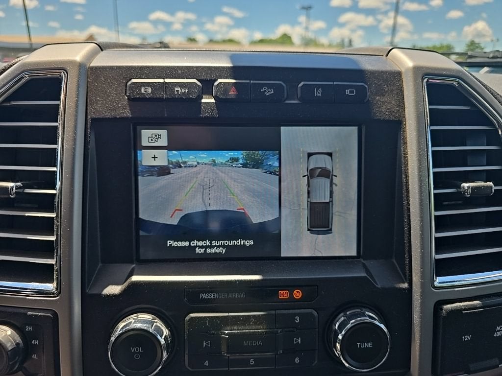 2017 Ford Super Duty F-350 SRW Platinum