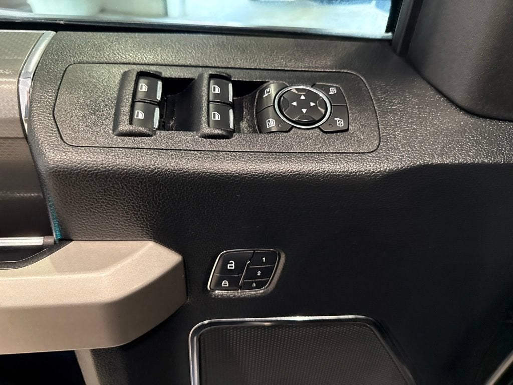 2015 Ford F-150 XLT w/HD Payload Pkg