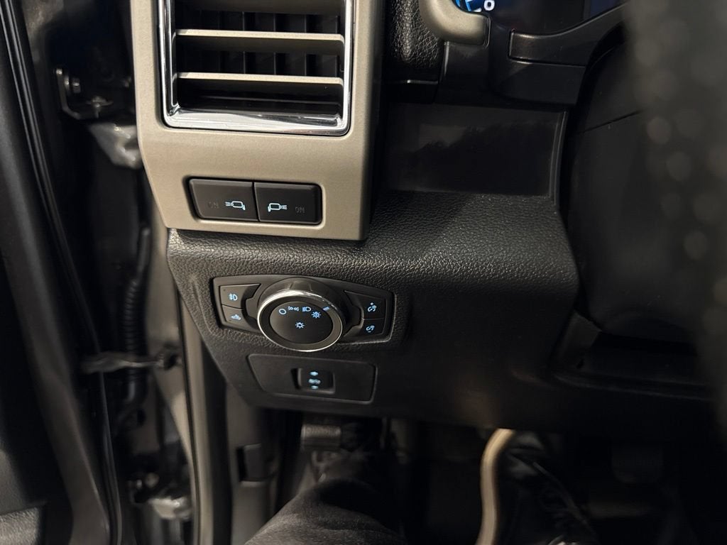 2015 Ford F-150 XLT w/HD Payload Pkg
