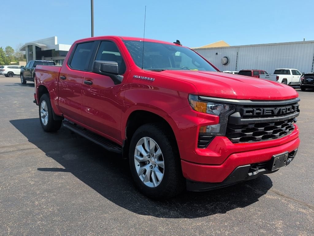 2023 Chevrolet Silverado 1500 Custom
