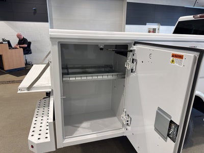 2025 GMC Sierra 3500 HD Chassis Cab Pro