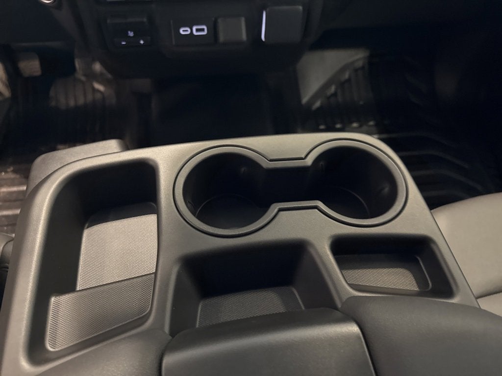 2025 GMC Sierra 3500 HD Chassis Cab Pro