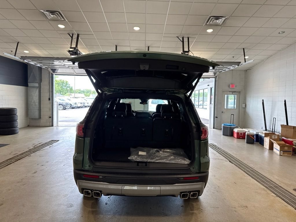 2027 GMC Acadia Elevation