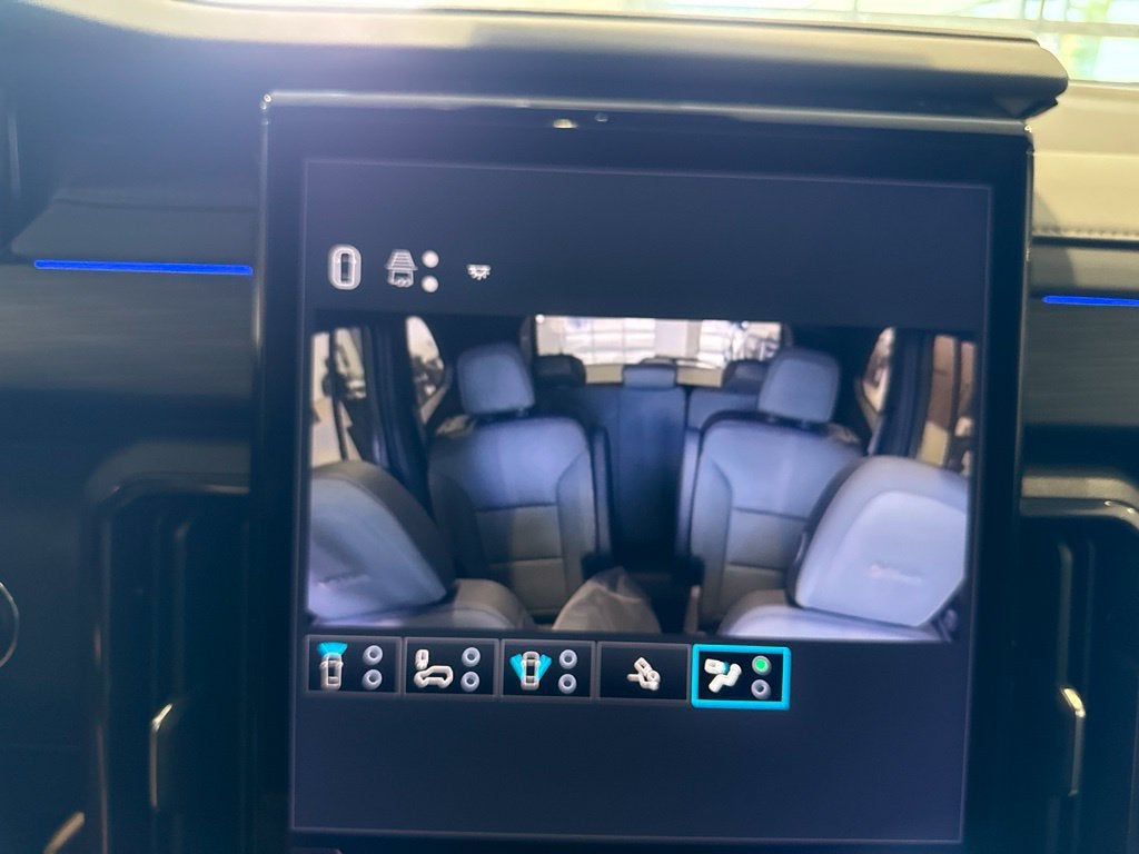 2027 GMC Acadia AT4