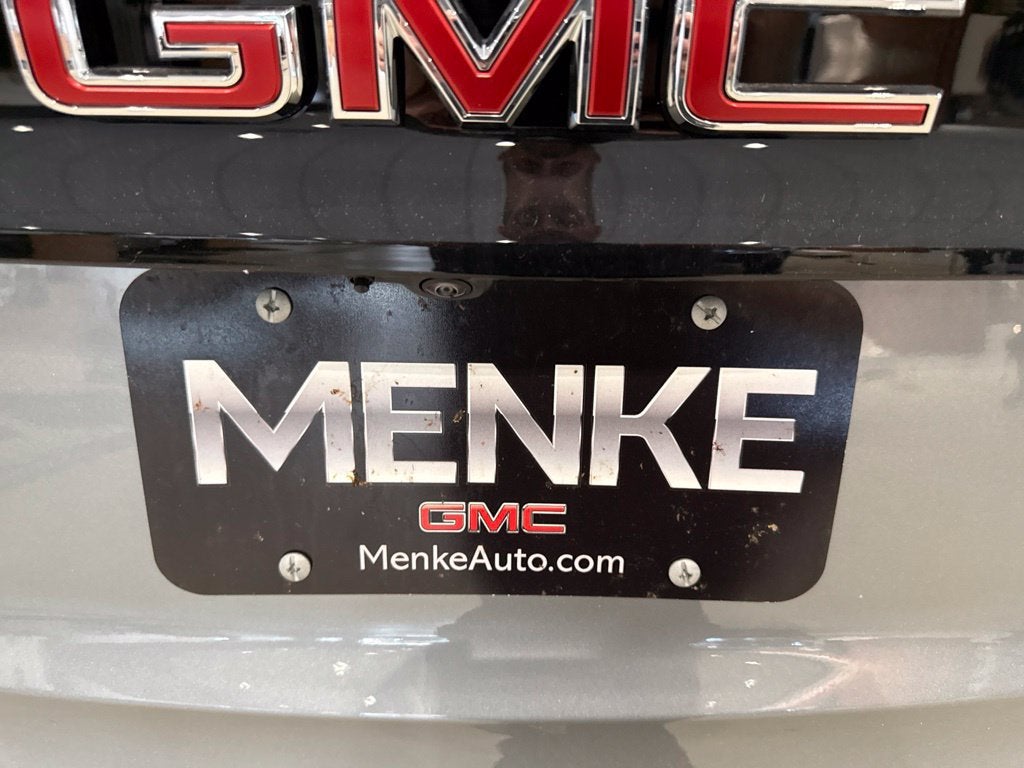 2027 GMC Acadia AT4