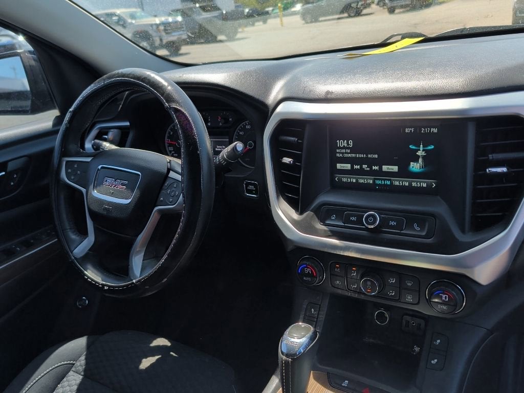 2017 GMC Acadia SLE