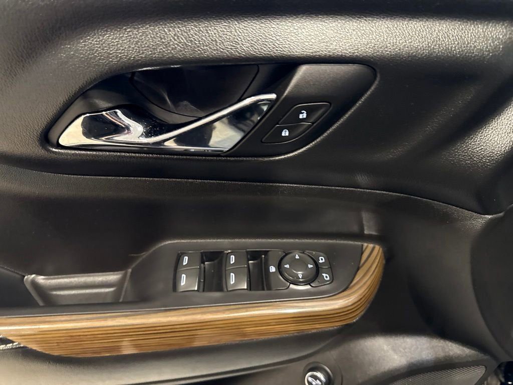 2017 GMC Acadia SLE