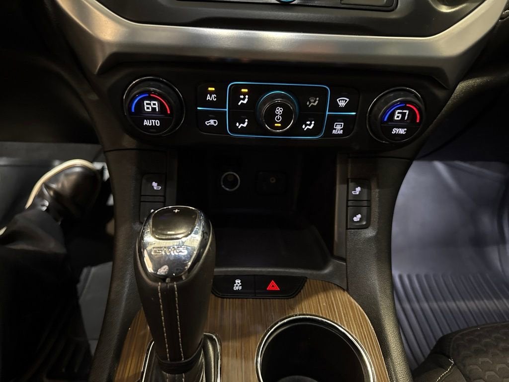 2017 GMC Acadia SLE