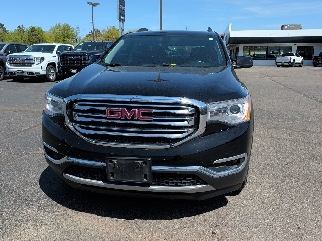 2017 GMC Acadia SLE