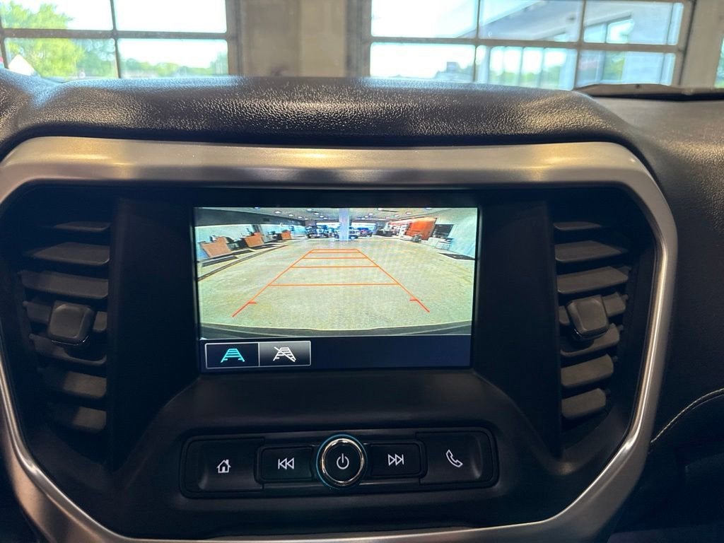 2017 GMC Acadia SLE