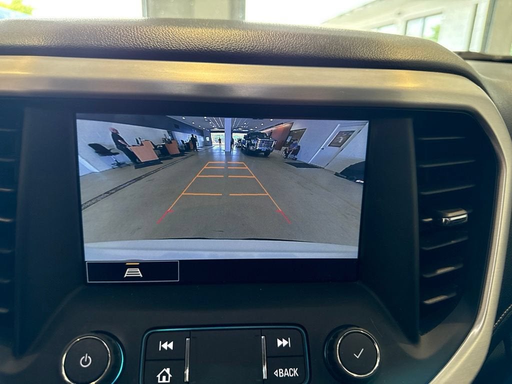 2021 GMC Acadia SLT