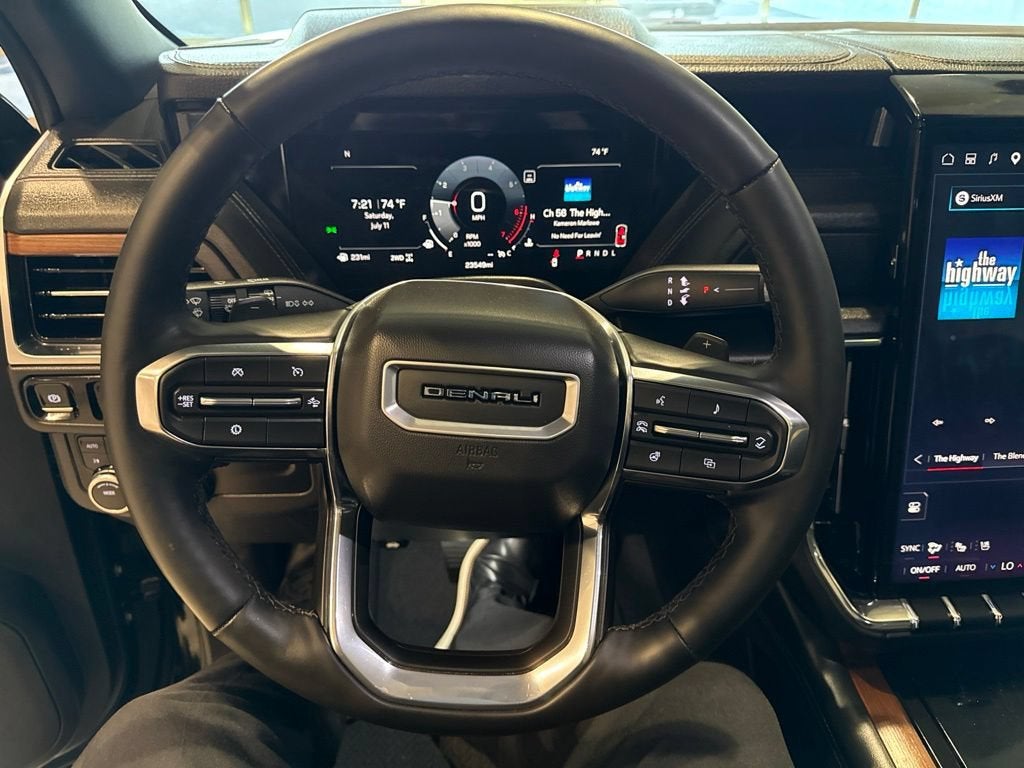 2025 GMC Yukon Denali