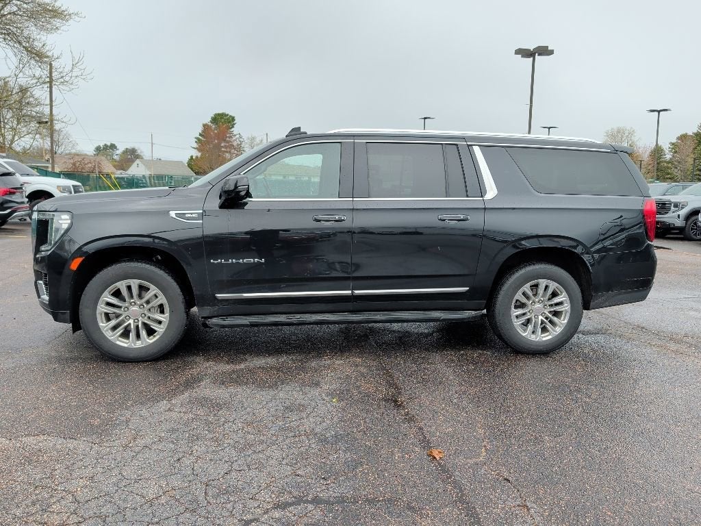 2022 GMC Yukon XL SLT