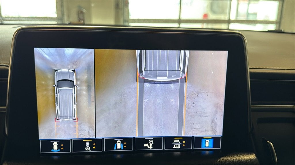 2021 GMC Yukon XL SLT