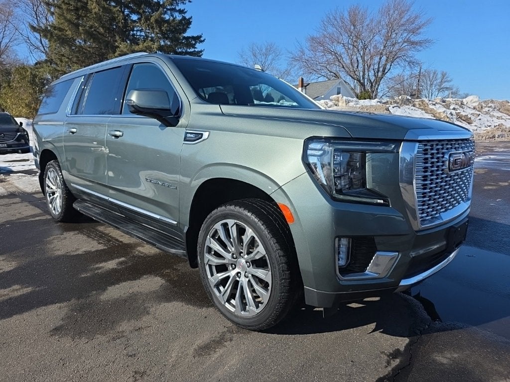 2023 GMC Yukon XL Denali
