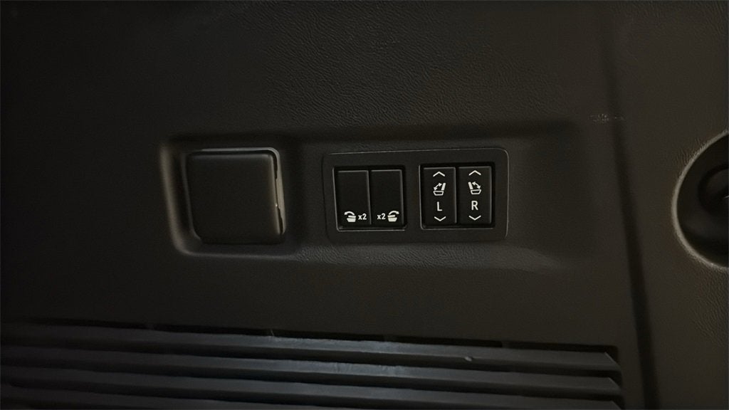 2022 Chevrolet Suburban High Country