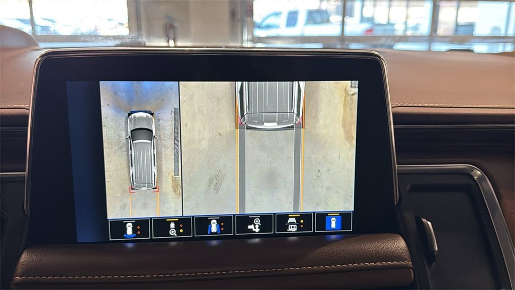 2022 Chevrolet Suburban High Country