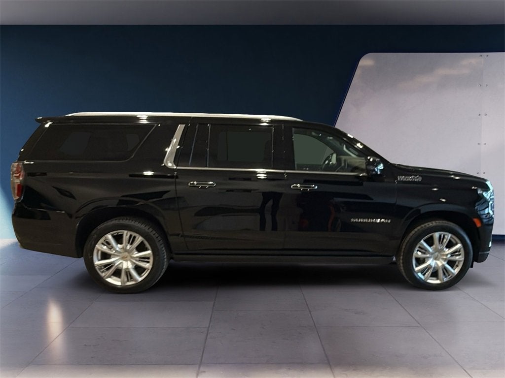 2022 Chevrolet Suburban High Country