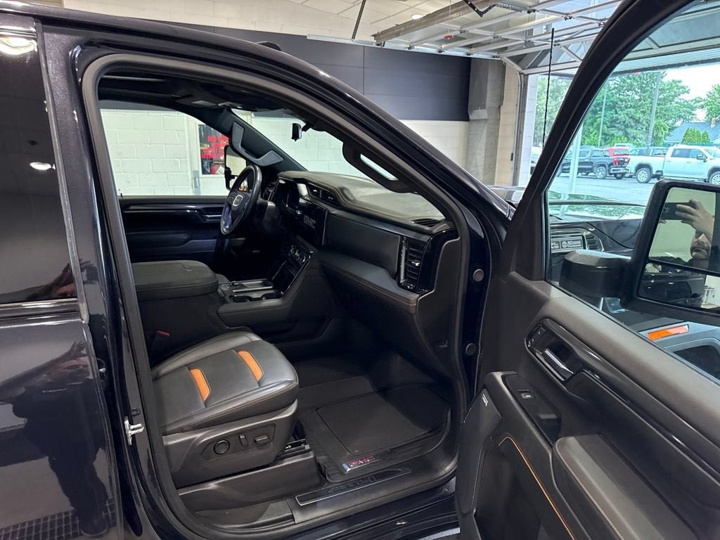 2024 GMC Sierra 3500 HD AT4
